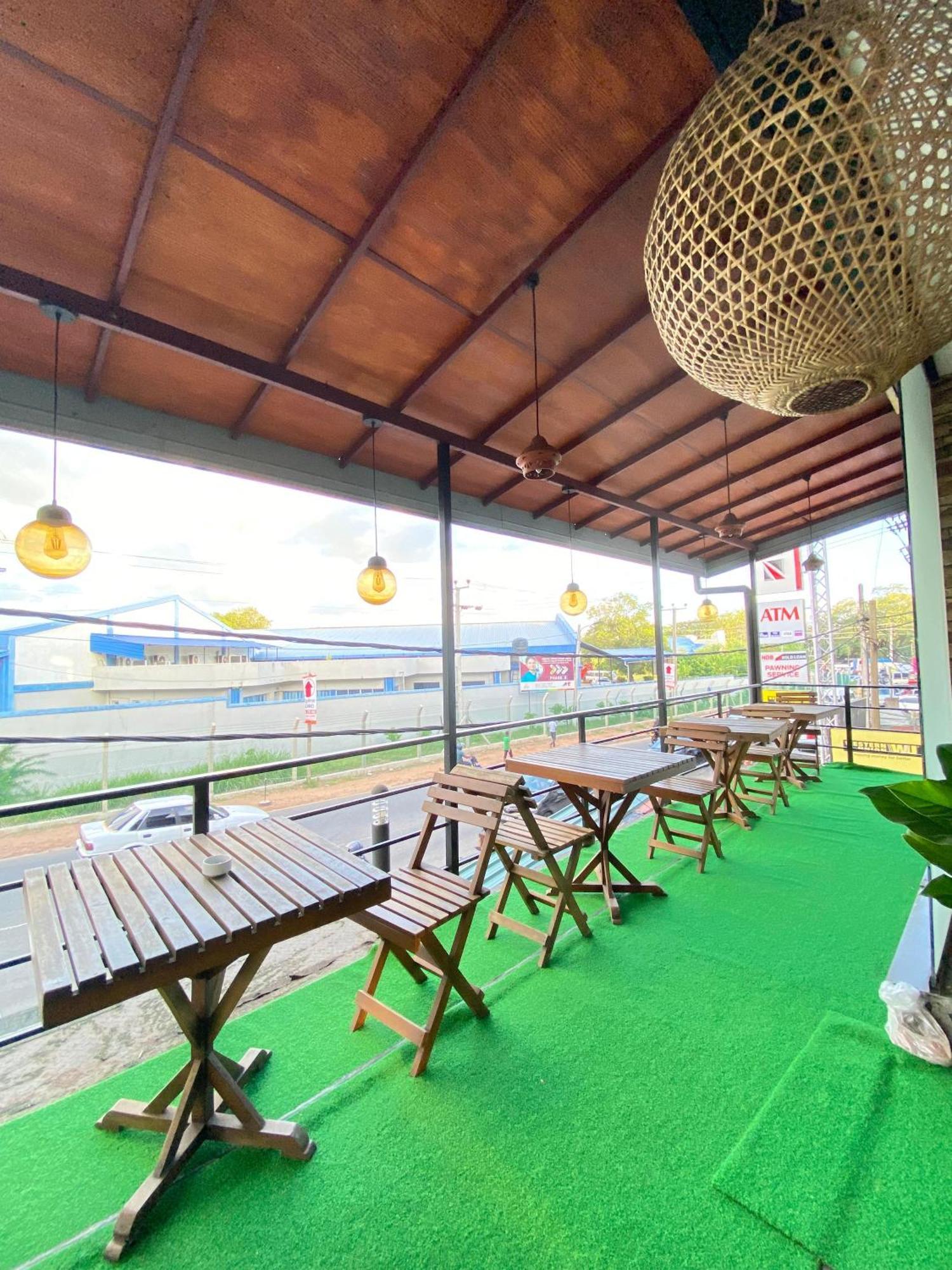 Airport City Hotel Katunayaka Εξωτερικό φωτογραφία