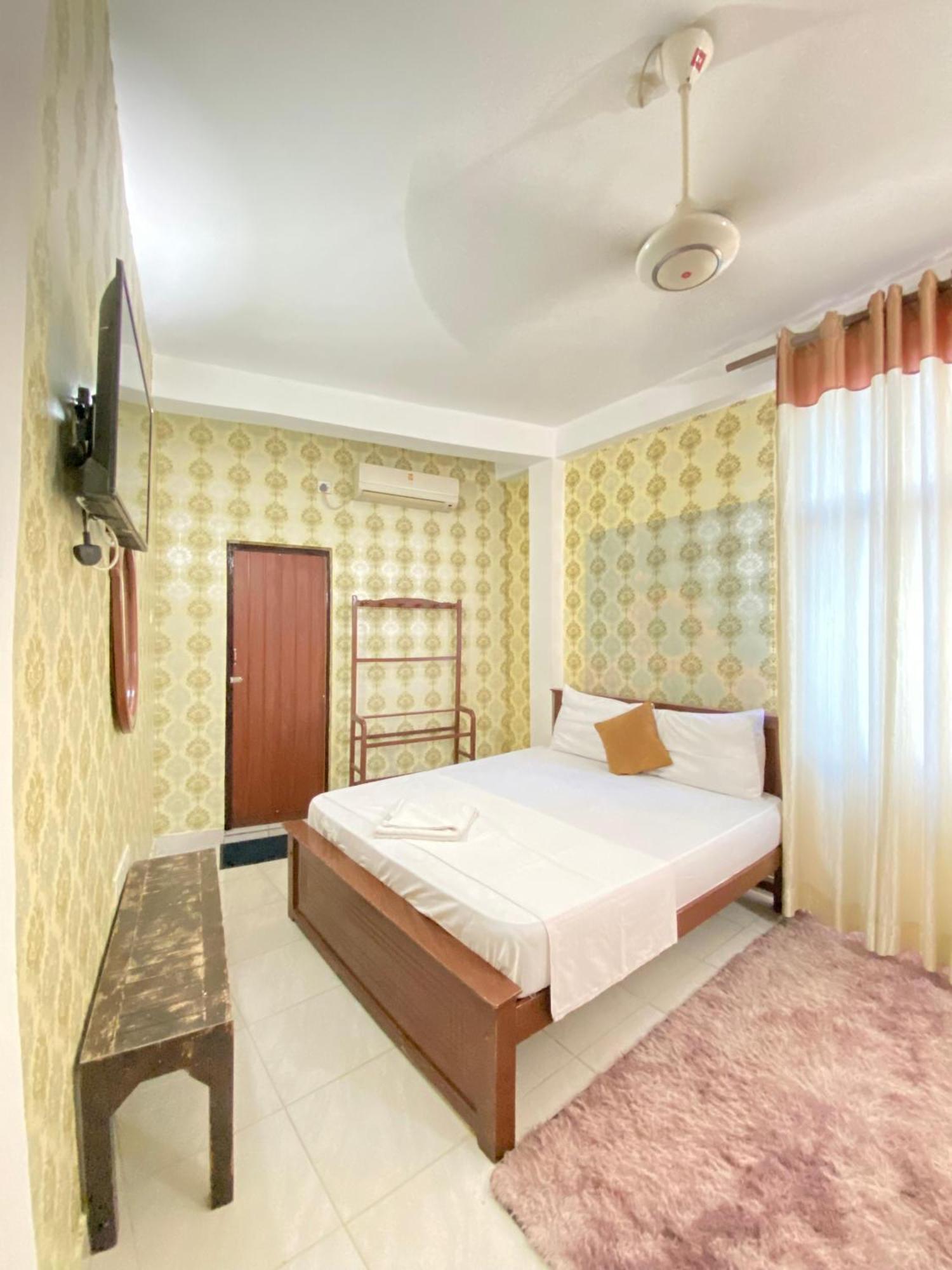 Airport City Hotel Katunayaka Εξωτερικό φωτογραφία