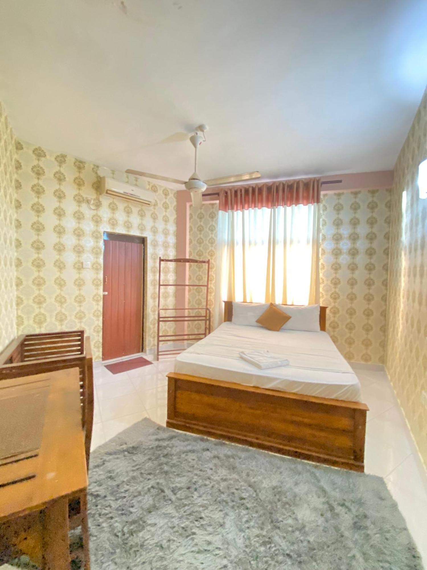 Airport City Hotel Katunayaka Εξωτερικό φωτογραφία